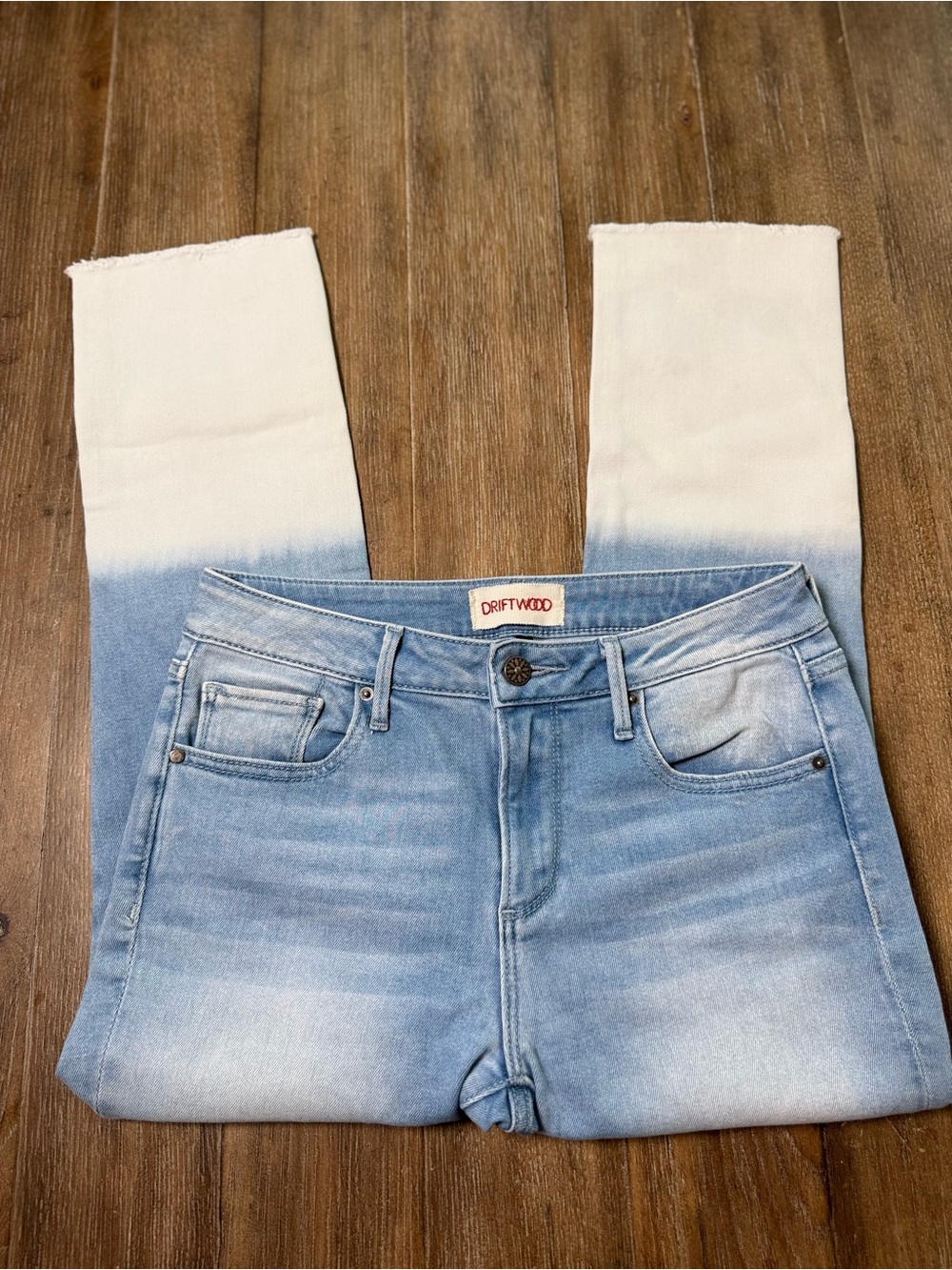 DRIFTWOOD CANDACE CROP SUMMER DIP JEANS 26 ombré raw hem mid rise straight leg